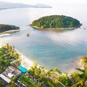 Anantara Phuket Resort Layan Plajı