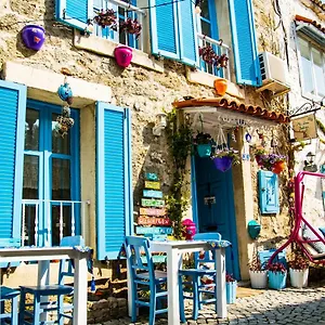 Mai S'ema Boutique Konukevi Alaçatı